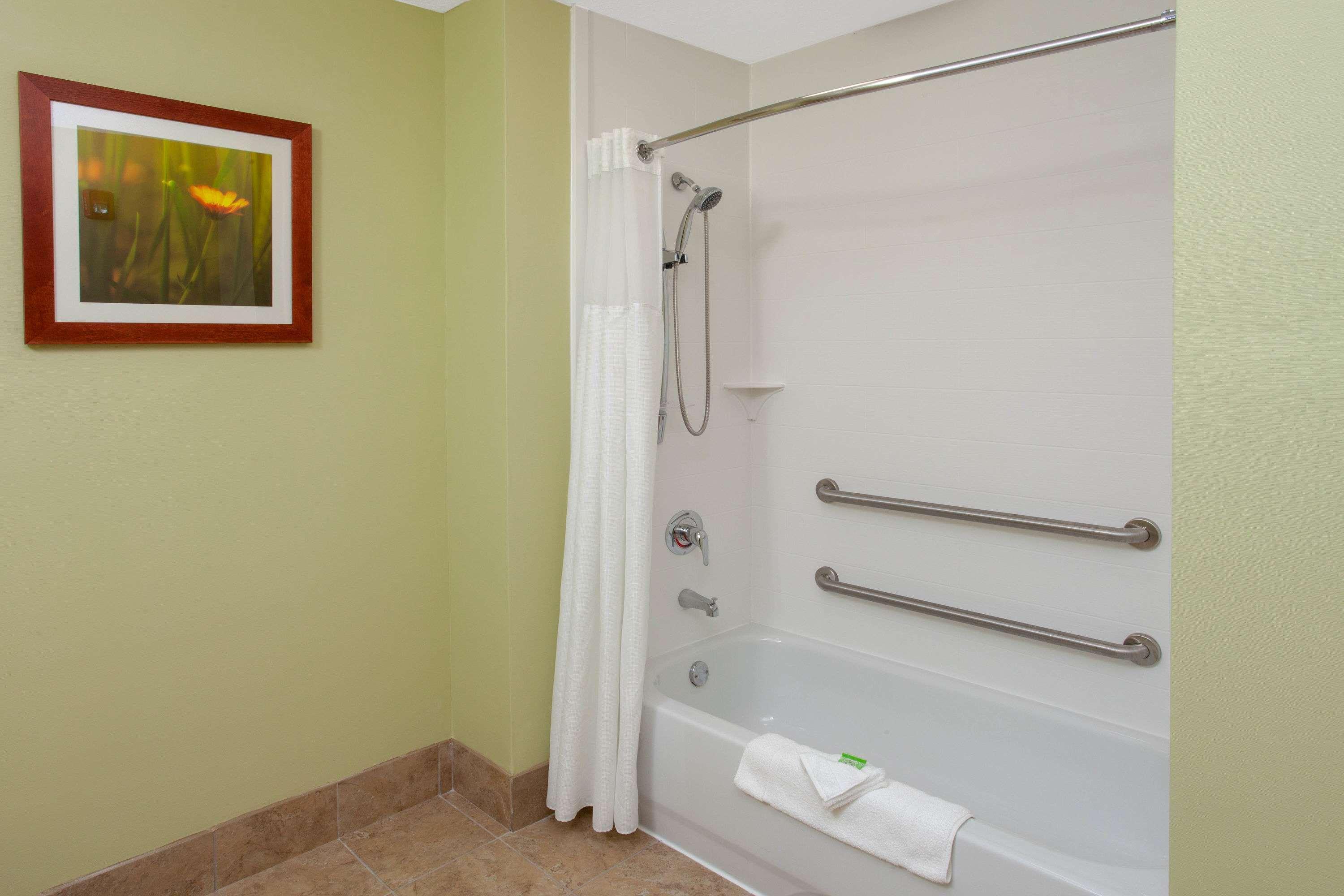 Wyndham Garden פורט וויין מראה חיצוני תמונה
