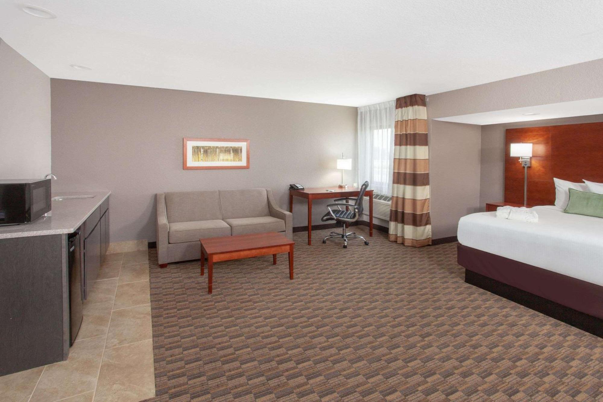 Wyndham Garden פורט וויין מראה חיצוני תמונה